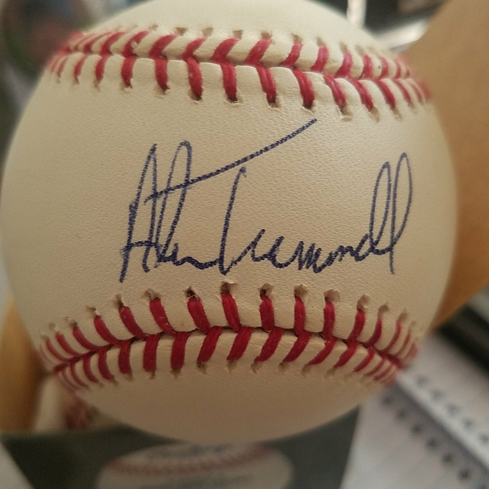 Alan Trammell autograph